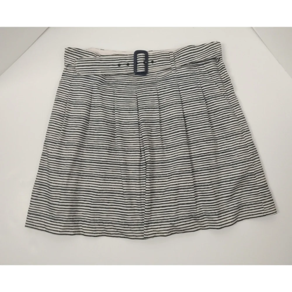 ✔️Outback Red Stripe skirt